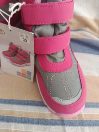Botas nieve niña rosa y gris talla 33 waterproof