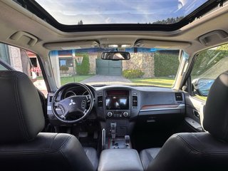 Mitsubishi Montero 2007