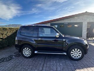 Mitsubishi Montero 2007