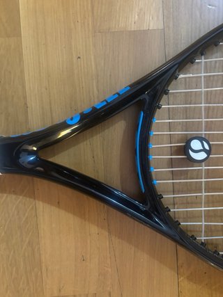 Raqueta Wilson Ultra 26 v3 junior, (8 a 12 años)