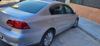 Volkswagen Passat 2011