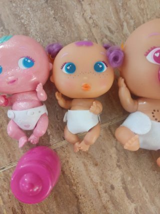 Lote de 4 muñecas bebés