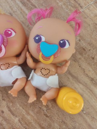 Lote de 4 muñecas bebés