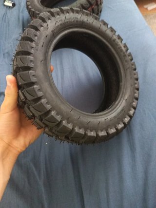 Rueda ARMORED 90/65-6.5 sin usar
