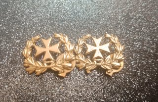 Pareja Emblemas Cuello Ejército Malta