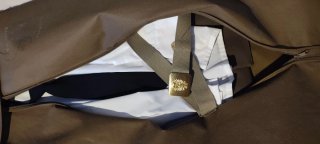 Traje militar verde oliva