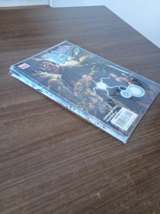 X-Men Emperor Vulcan(Completa)