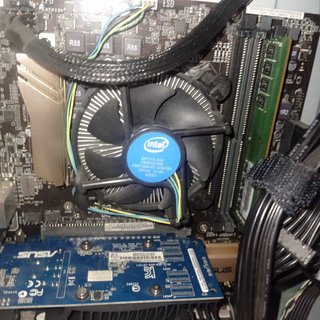 PC i5-6400 8GB SSD240 Grafica GF720 2Gb 650W M.2