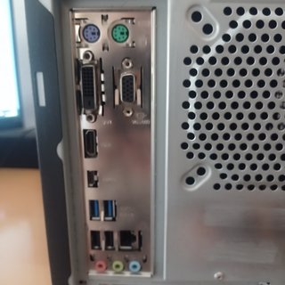 PC i5-6400 8GB SSD240 Grafica GF720 2Gb 650W M.2