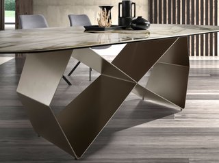 Mesa comedor mármol porcelánico y acero