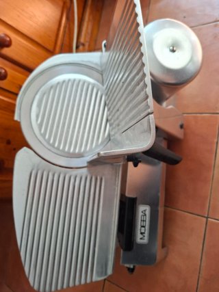 Rebanadora de embutidos profesional