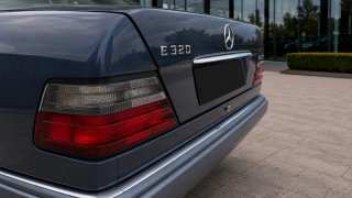 Mercedes-Benz Clase E 320 W124