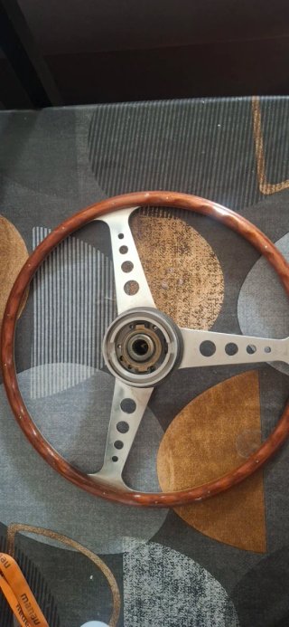 Volante Clásico,Emaver Licen Nardi.