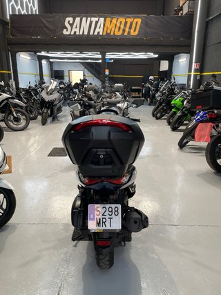 Yamaha N-Max Azul