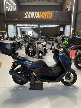 Yamaha N-Max Azul