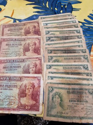 Billetes antiguos Banco de España 10 y 5 Pesetas