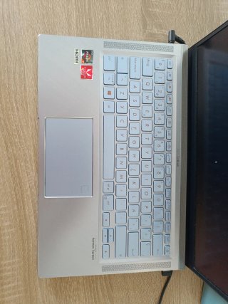 ASUS ZenBook UX431DA Ryzen 7 16 GB RAM 512 GB SSD