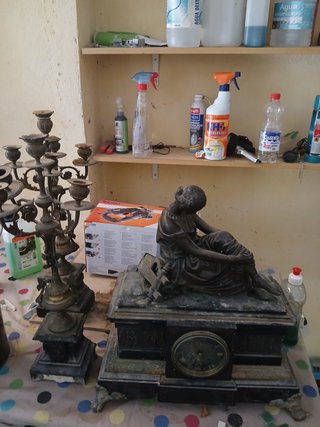 Reloj y candelabros bronce antiguos