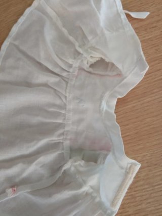 Vestido original de muñeca antigua marca BéBé