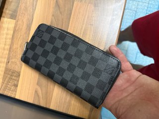 Cartera Louis Vuitton Negra Como Nueva