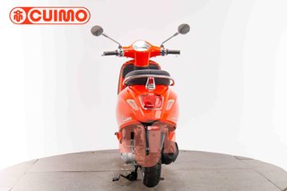 VESPA PRIMAVERA 125
