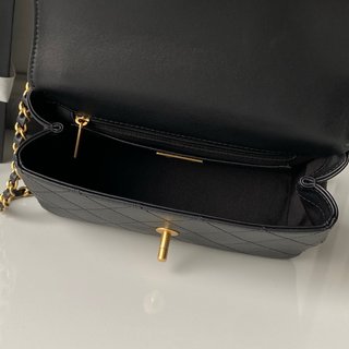 Bolso Chanel Negro Asa Superior Dorado