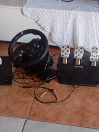 Volante Logitech G920 Driving Force