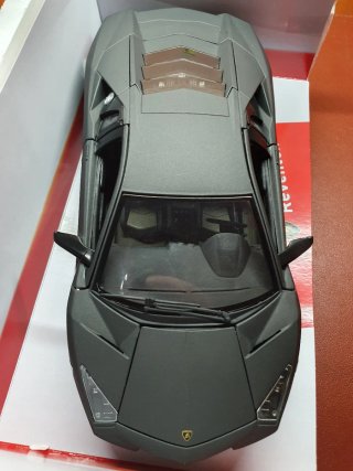 Lamborghini Reventón Bburago scala da 1/18