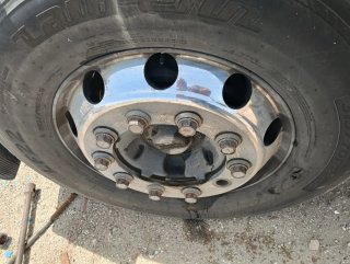 10 Llantas de Aluminio para Camión sin neumático