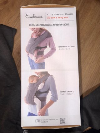 Mochila Ergobaby Embrace Gris
