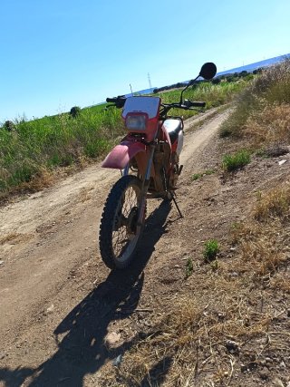 Honda CRM 75 RW Enduro Moto