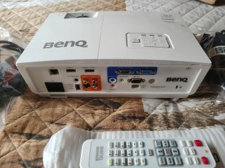 Proyector Benq SH753+