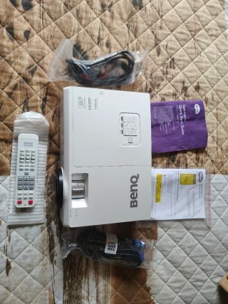 Proyector Benq SH753+