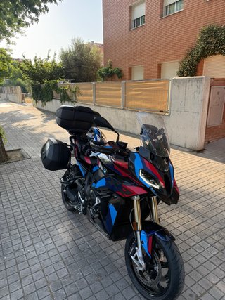 BMW S1000XR