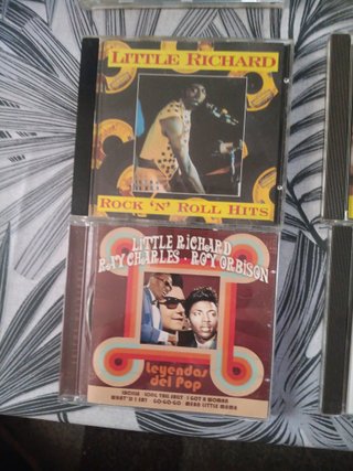 5 lotes de 2 CD: Hevia:Little Richard;The Supremes