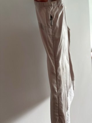 Blusa sin mangas con detalle de encaje