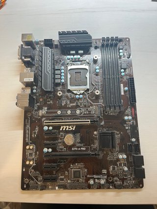 Placa Base MSI y procesador Intel Core i7