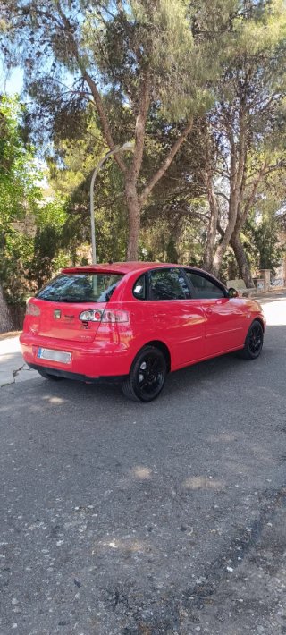 SEAT Ibiza 2004