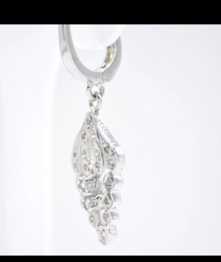 Pendientes de platino con diamantes naturales