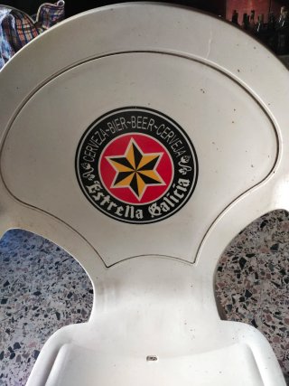 Silla Estrella Galicia Blanca