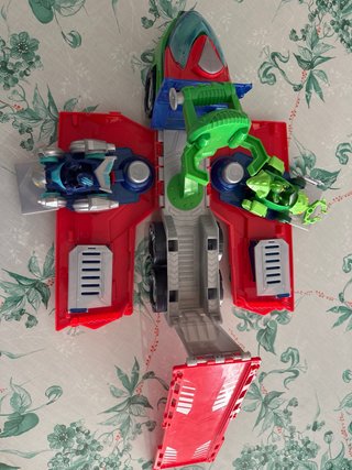 Camión PJ Masks con figuras