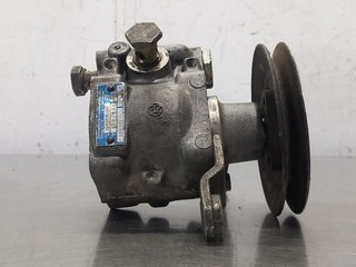 BOMBA DIRECCION VOLKSWAGEN SANTANA (327) 76719551