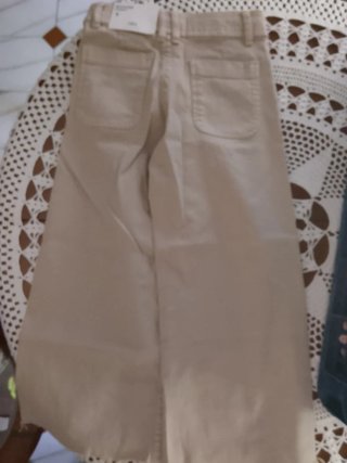 Pantalones vaqueros Zara beige