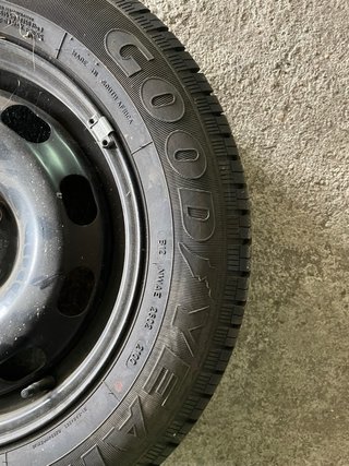 Rueda repuesto VW Golf IV