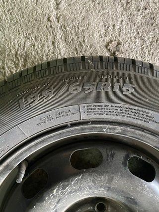 Rueda repuesto VW Golf IV