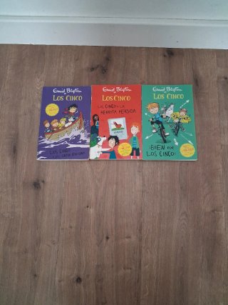 Colección de 9 libros de los cinco