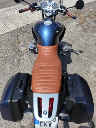 BMW R850R Azul con Maletas Laterales