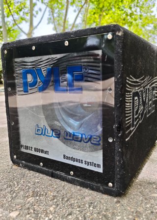 Subwoofer coche Pyle 600W bombo car audio tunning