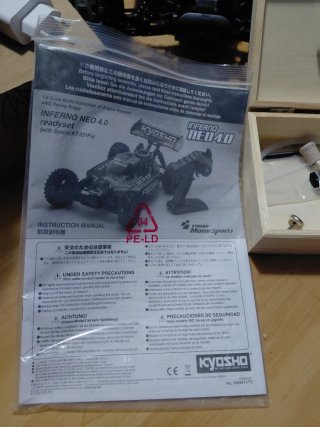 Coche RC Kyosho Inferno 4.0 con motor