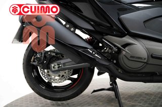 KYMCO AK 550